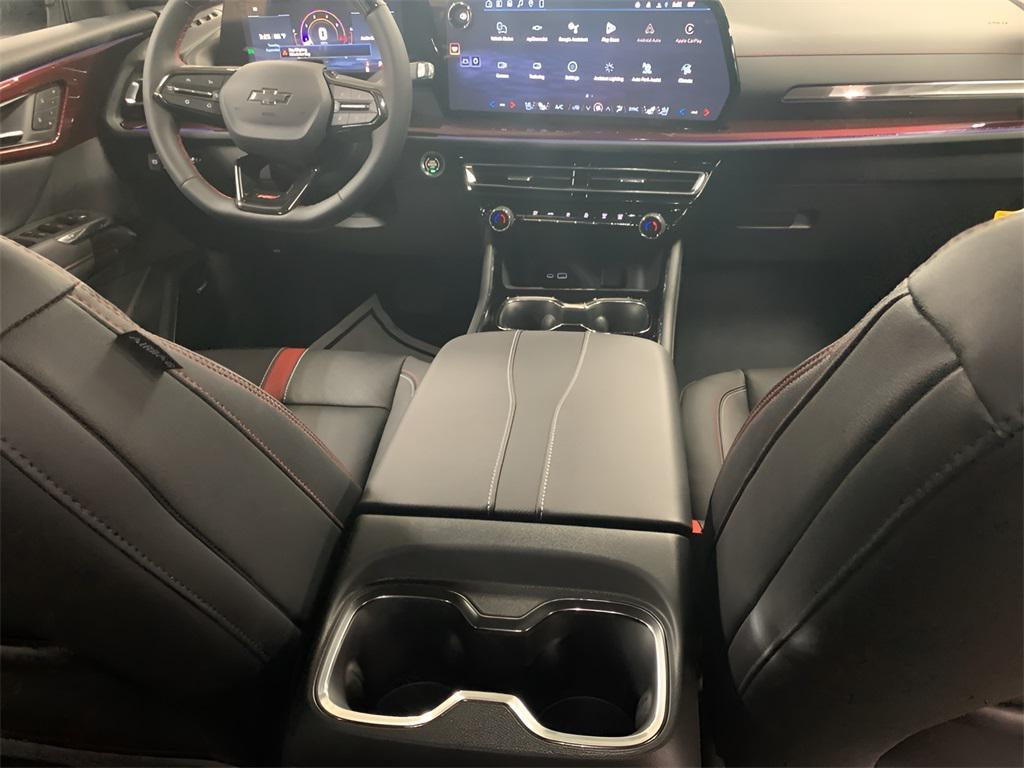 new 2026 Chevrolet Traverse car, priced at $57,400