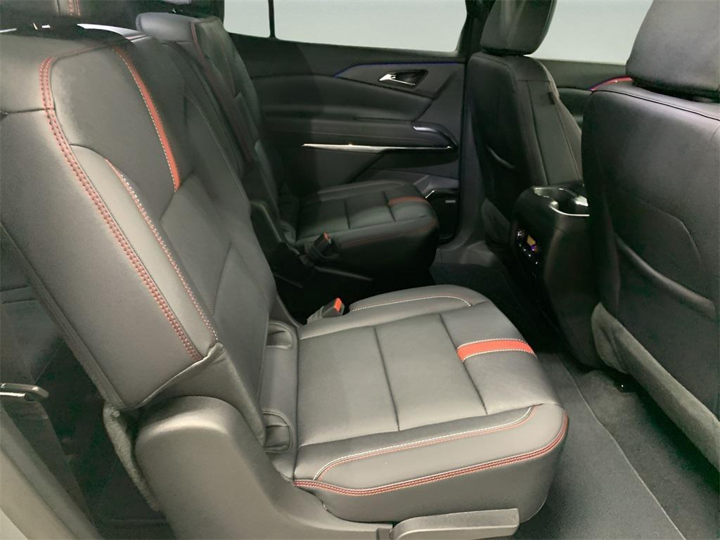 new 2026 Chevrolet Traverse car, priced at $57,400