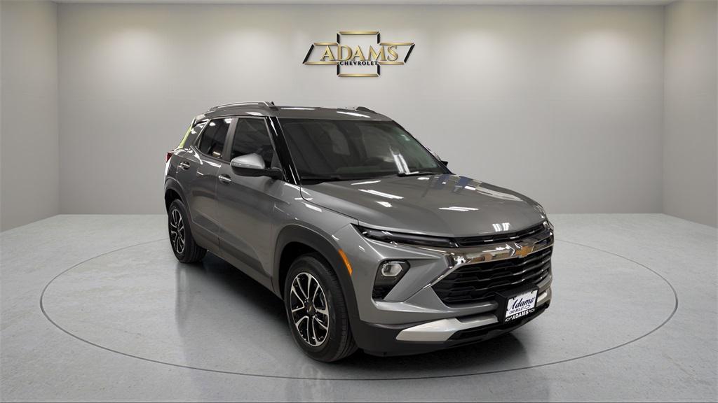 new 2026 Chevrolet TrailBlazer car, priced at $26,780