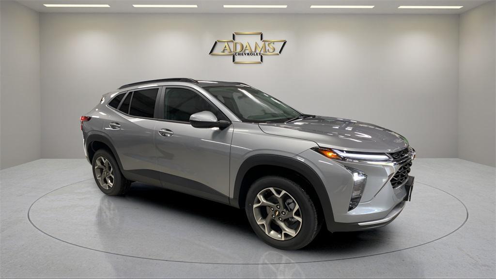 new 2026 Chevrolet Trax car, priced at $22,600