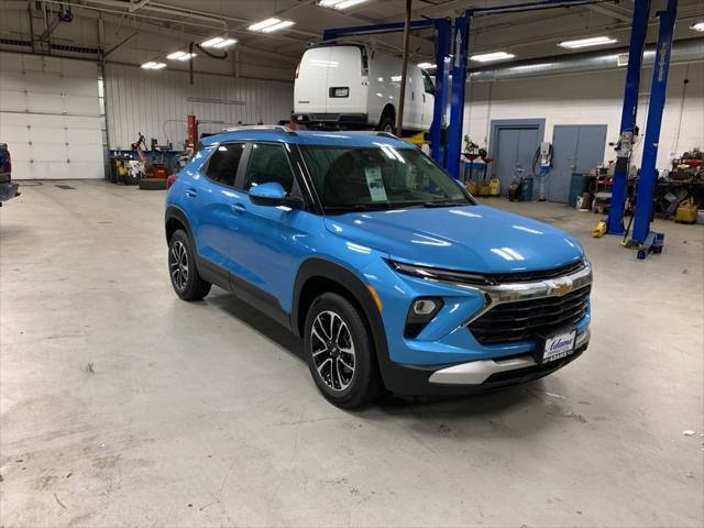 new 2025 Chevrolet TrailBlazer car, priced at $28,680