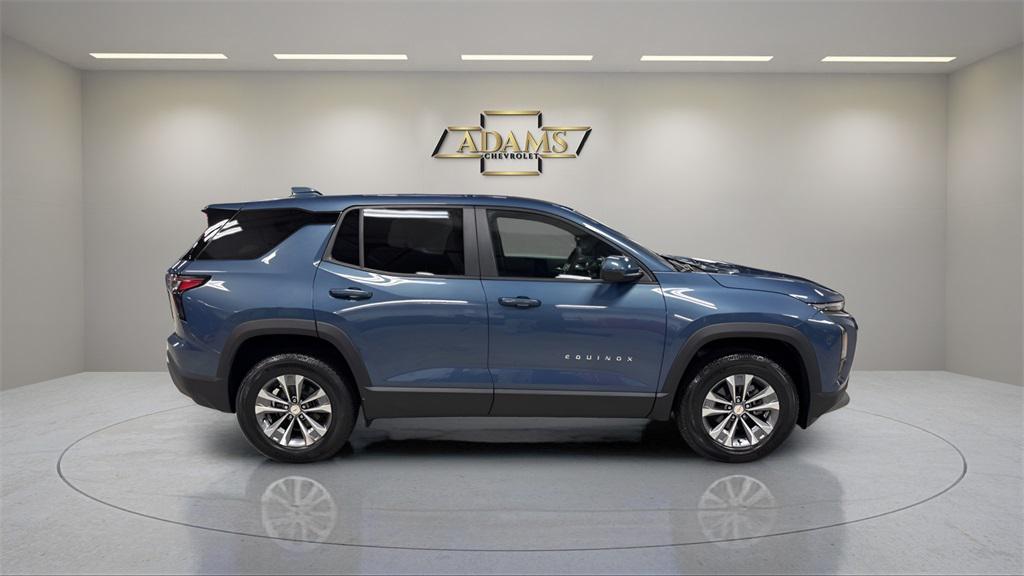 new 2026 Chevrolet Equinox car, priced at $32,250