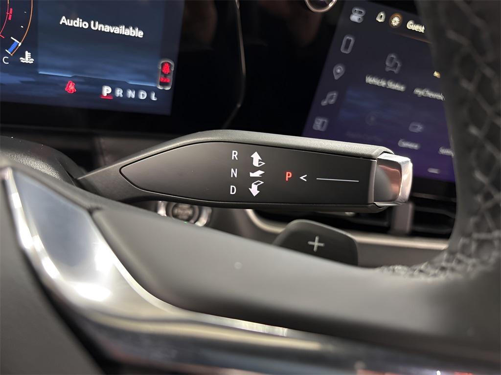 new 2026 Chevrolet Equinox car, priced at $32,250