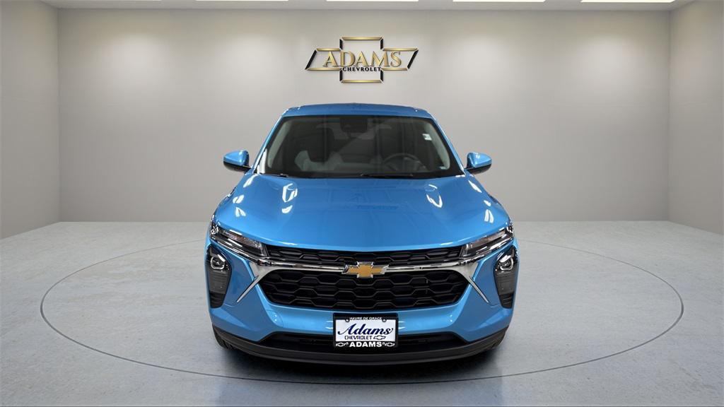new 2026 Chevrolet Trax car, priced at $22,490