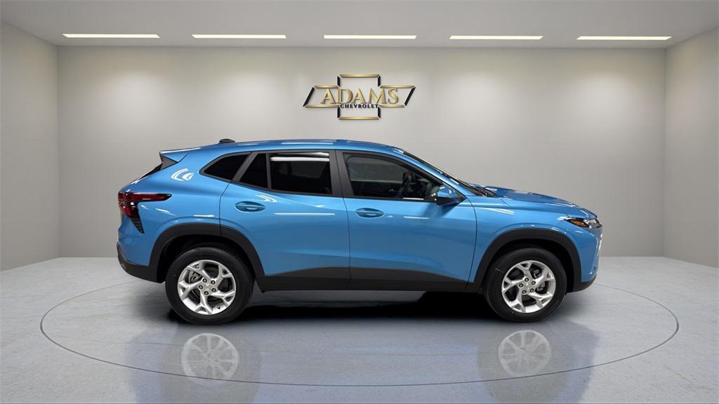 new 2026 Chevrolet Trax car, priced at $22,490