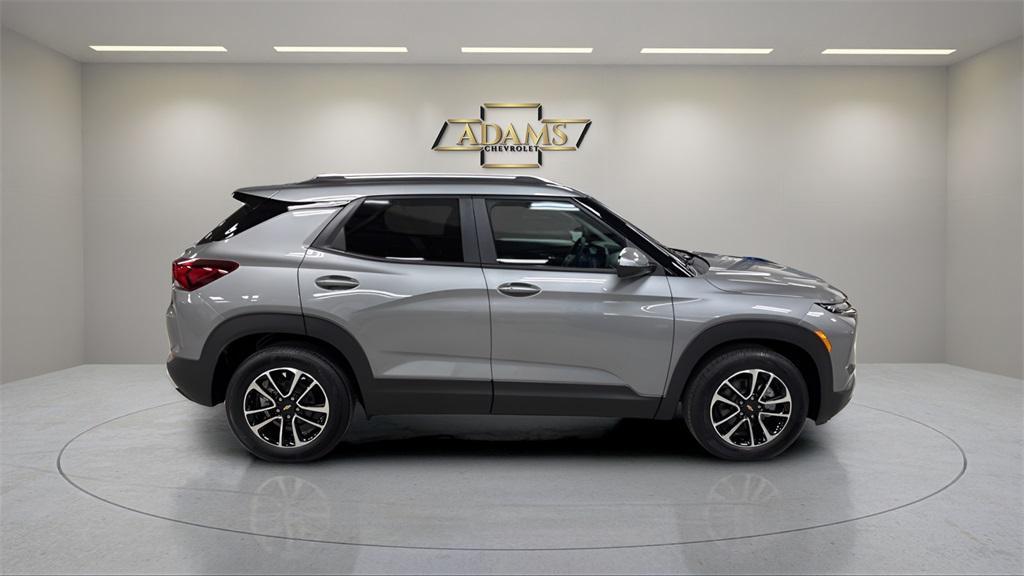 new 2026 Chevrolet TrailBlazer car, priced at $28,470
