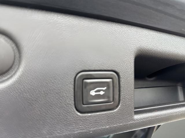 used 2023 Chevrolet Equinox car, priced at $21,800