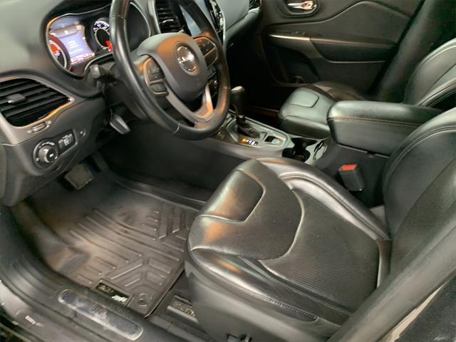 used 2019 Jeep Cherokee car, priced at $15,885