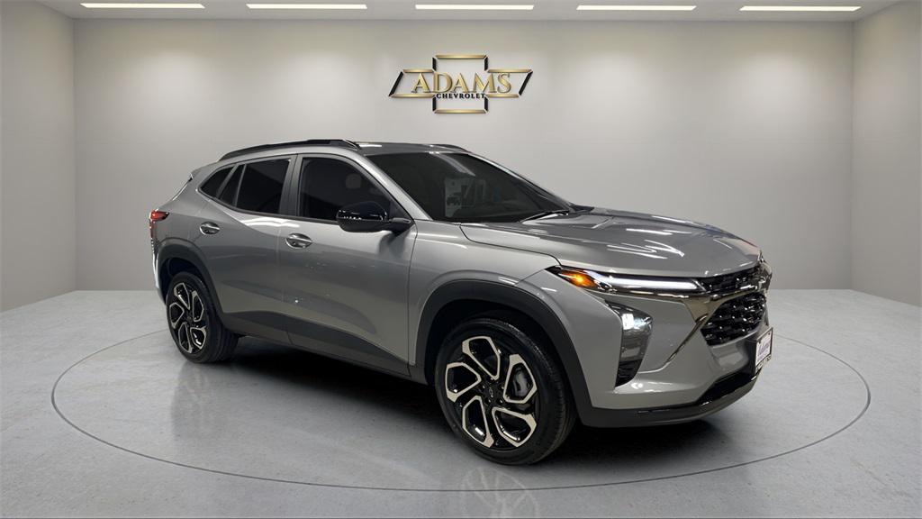 new 2026 Chevrolet Trax car, priced at $25,695