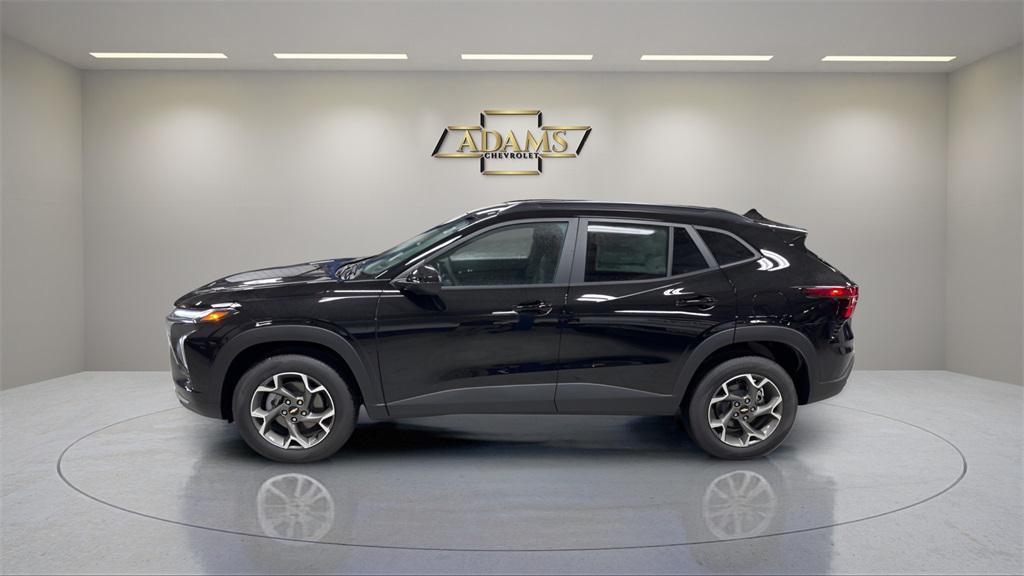 new 2025 Chevrolet Trax car, priced at $25,000