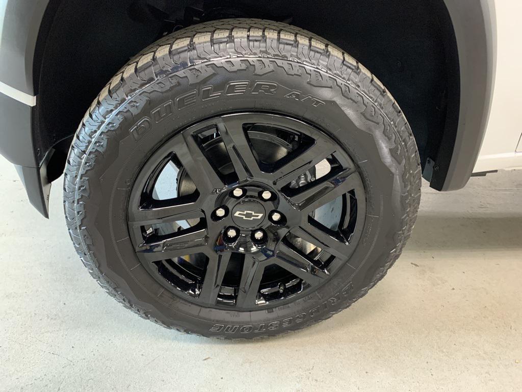 new 2025 Chevrolet Colorado car, priced at $39,088
