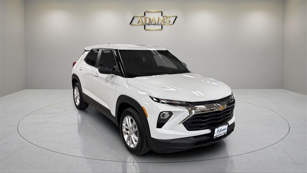 new 2026 Chevrolet TrailBlazer car, priced at $23,590