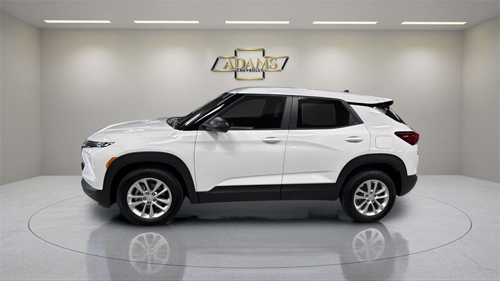 new 2026 Chevrolet TrailBlazer car, priced at $23,590