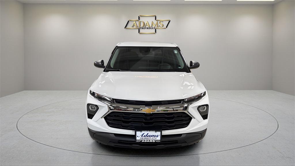new 2026 Chevrolet TrailBlazer car, priced at $23,590
