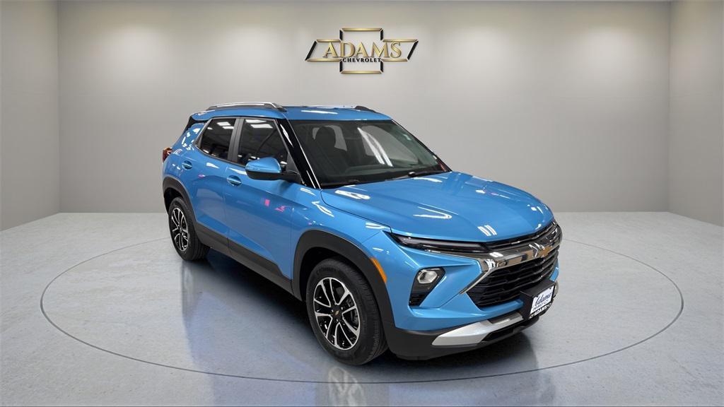 new 2026 Chevrolet TrailBlazer car, priced at $27,870