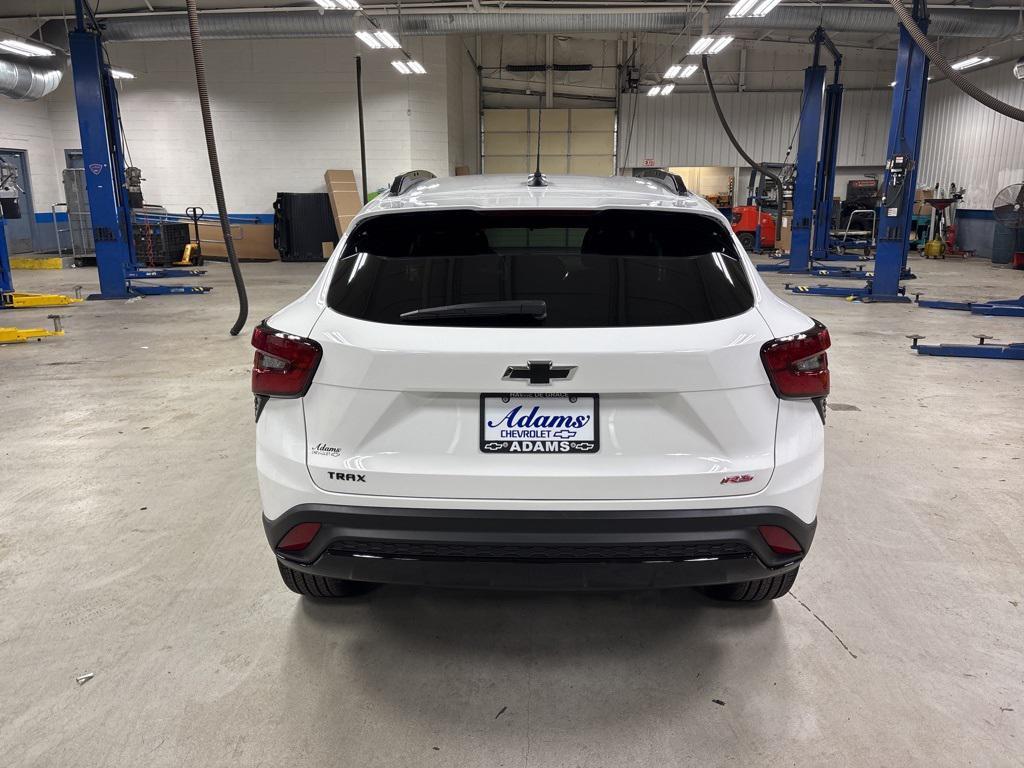 new 2026 Chevrolet Trax car, priced at $25,100