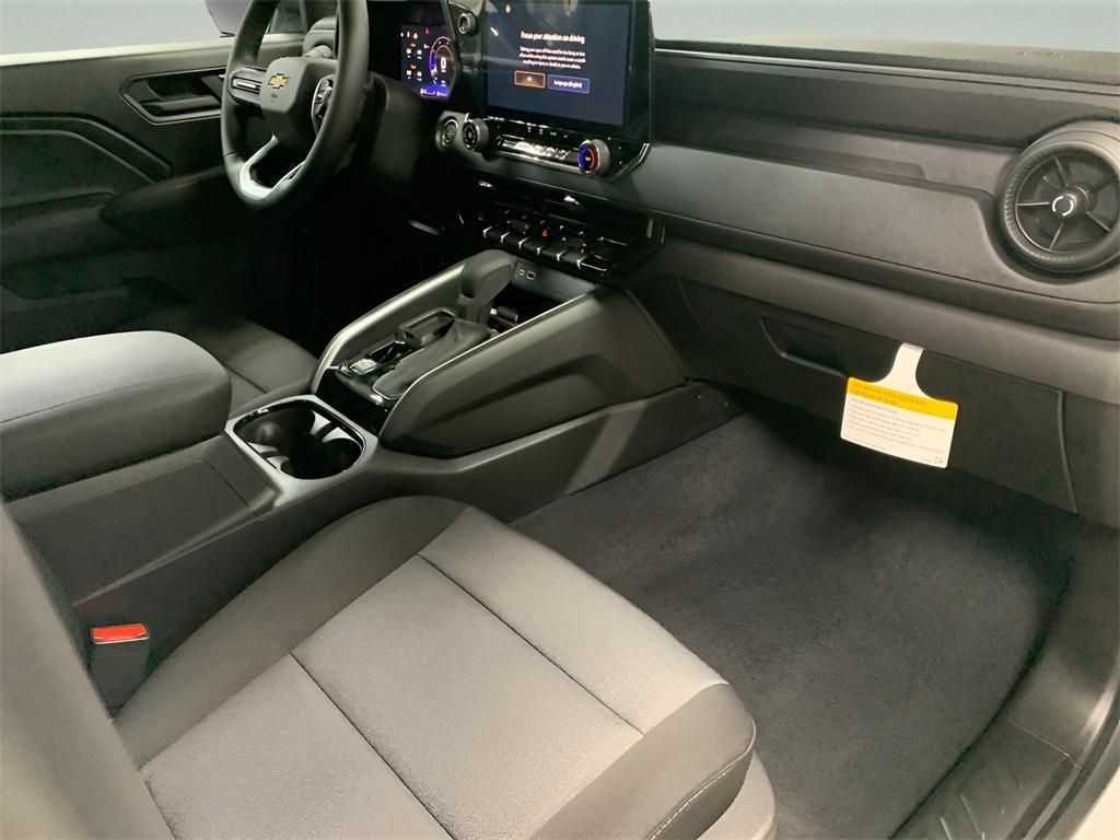new 2026 Chevrolet Colorado car, priced at $31,945
