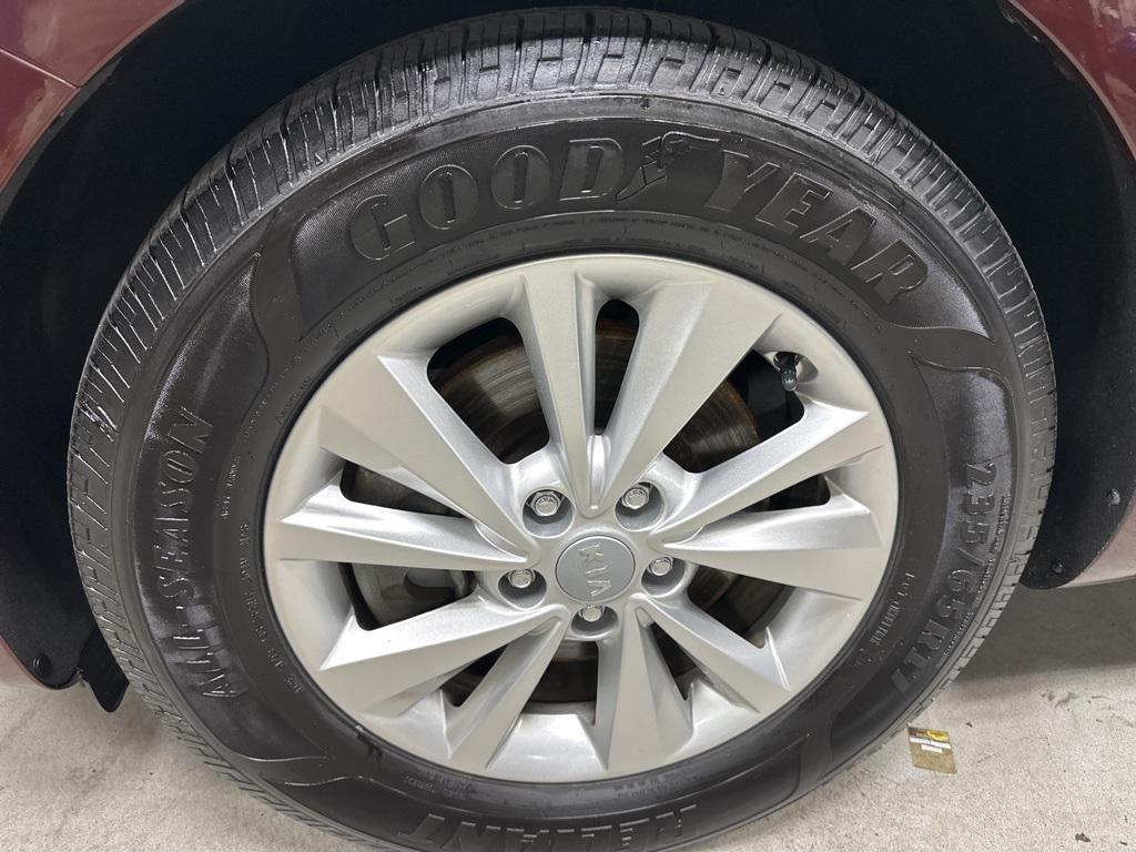 used 2018 Kia Sedona car, priced at $15,900