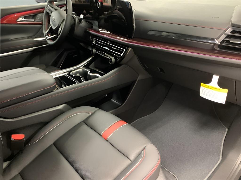 new 2026 Chevrolet Traverse car, priced at $54,900