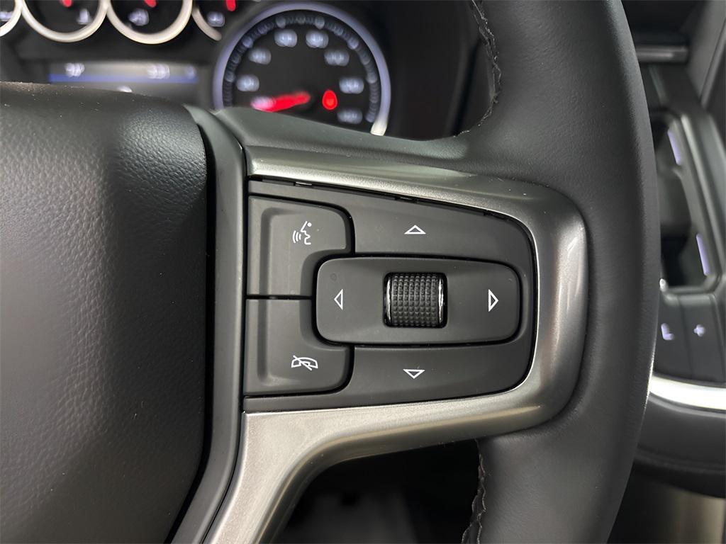 used 2023 Chevrolet Suburban car, priced at $50,988