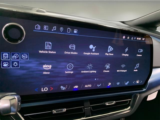 new 2025 Chevrolet Equinox EV car, priced at $32,090