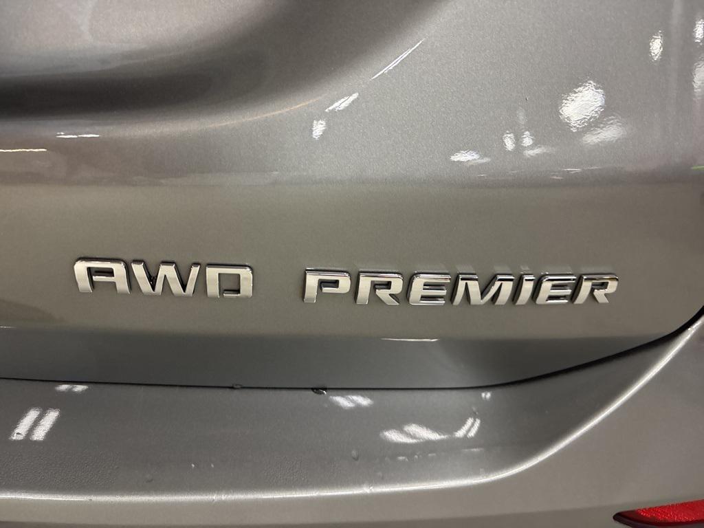 used 2023 Chevrolet Equinox car, priced at $27,488