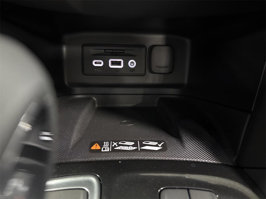 used 2023 Chevrolet Equinox car, priced at $27,488