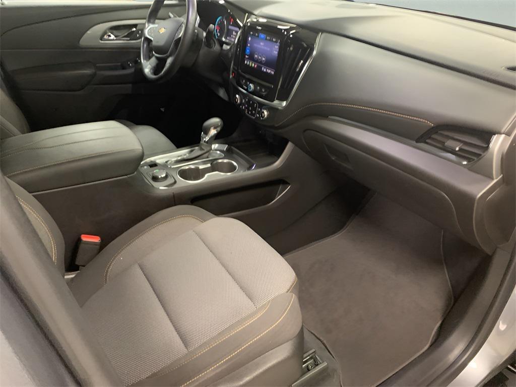 used 2021 Chevrolet Traverse car, priced at $25,885