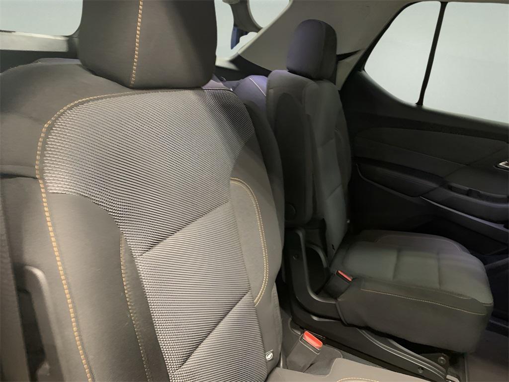 used 2021 Chevrolet Traverse car, priced at $25,885
