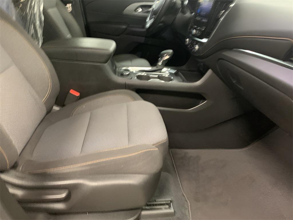 used 2021 Chevrolet Traverse car, priced at $25,885