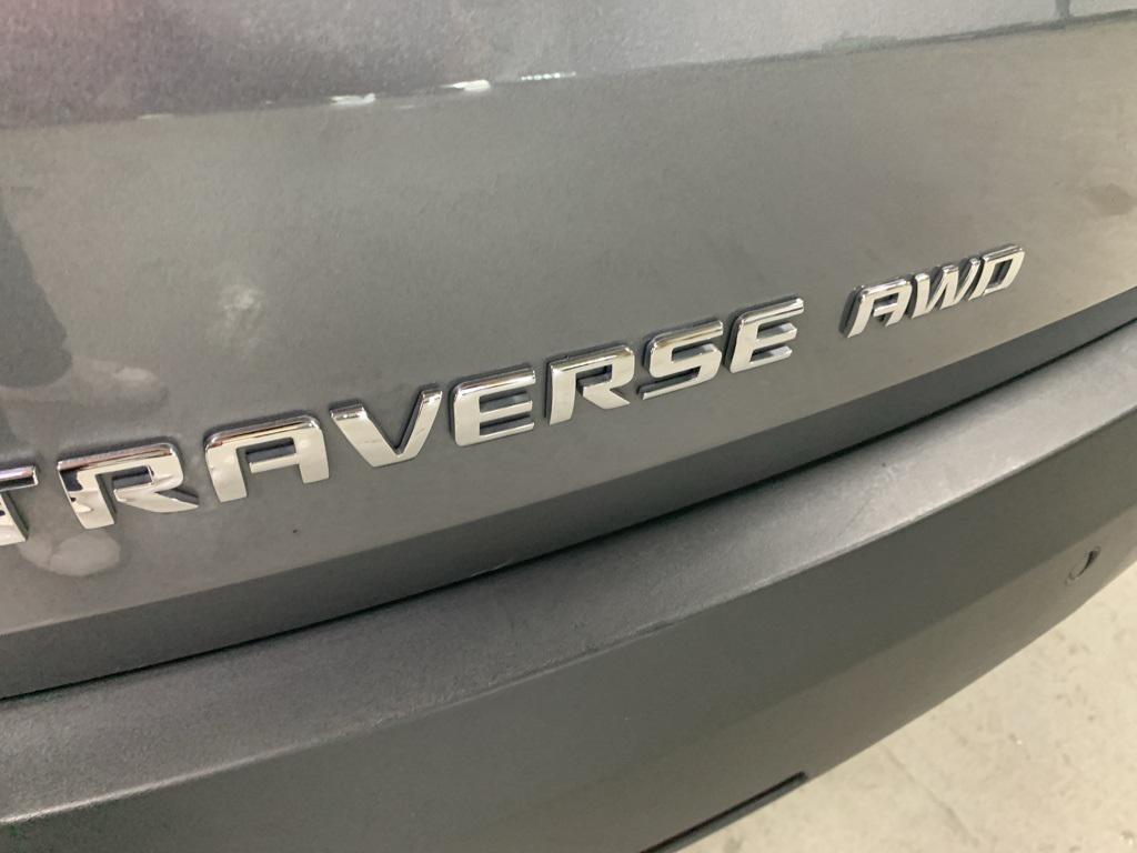 used 2021 Chevrolet Traverse car, priced at $25,885