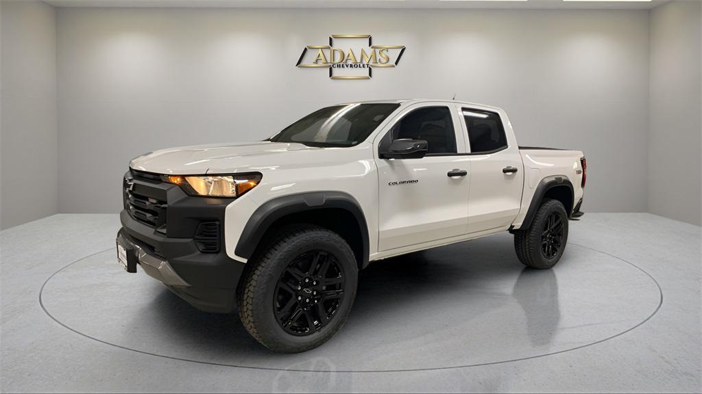 new 2025 Chevrolet Colorado car, priced at $38,988