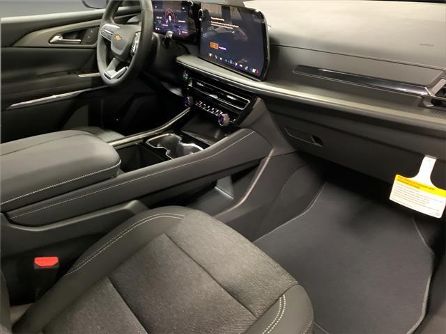 new 2025 Chevrolet Traverse car, priced at $40,200