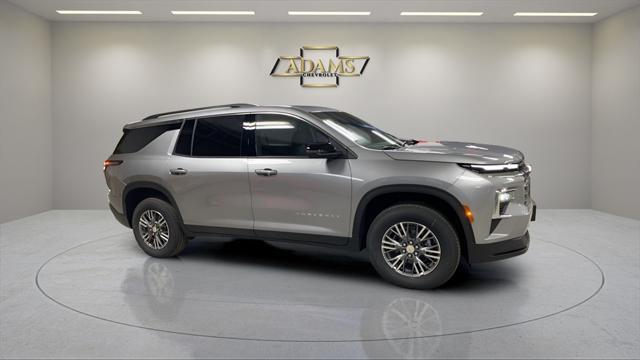 new 2025 Chevrolet Traverse car, priced at $40,200