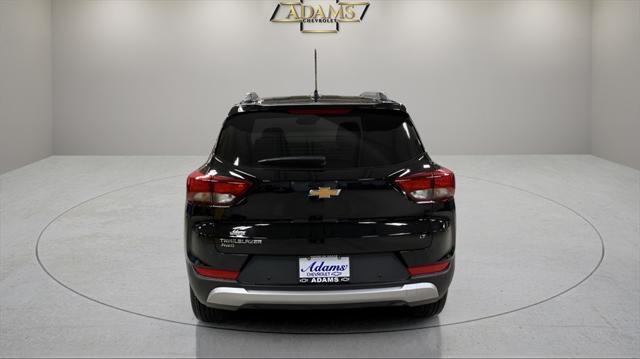 new 2025 Chevrolet TrailBlazer car, priced at $28,285