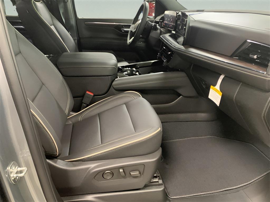 new 2026 Chevrolet Tahoe car, priced at $69,400