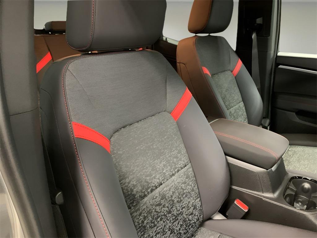 new 2025 Chevrolet Colorado car, priced at $43,421