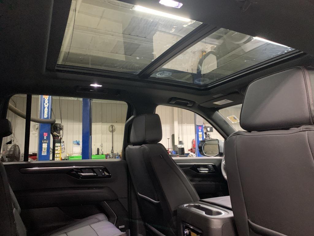 new 2026 Chevrolet Suburban car, priced at $79,130