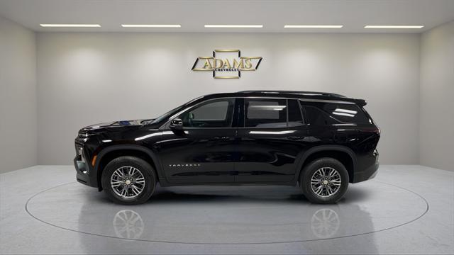 new 2025 Chevrolet Traverse car, priced at $40,300