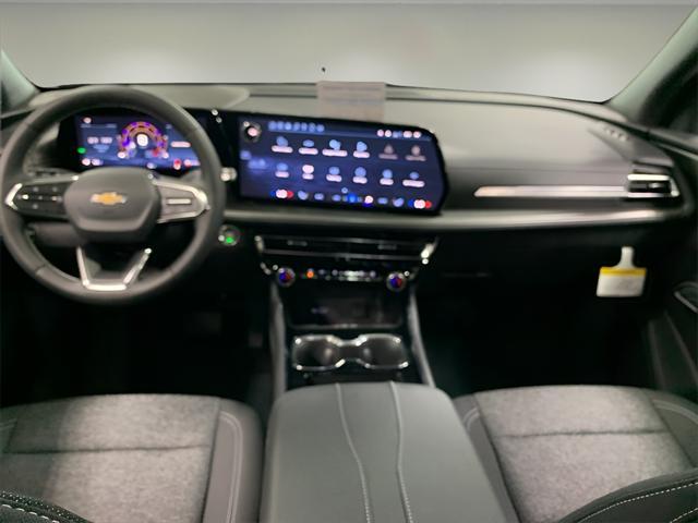 new 2025 Chevrolet Traverse car, priced at $40,300