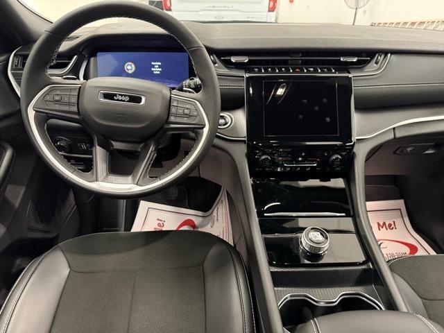new 2025 Jeep Grand Cherokee L car, priced at $44,919