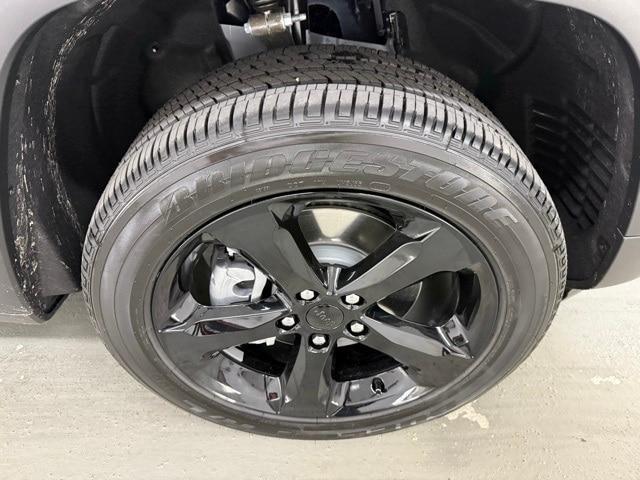 new 2025 Jeep Grand Cherokee L car, priced at $47,419