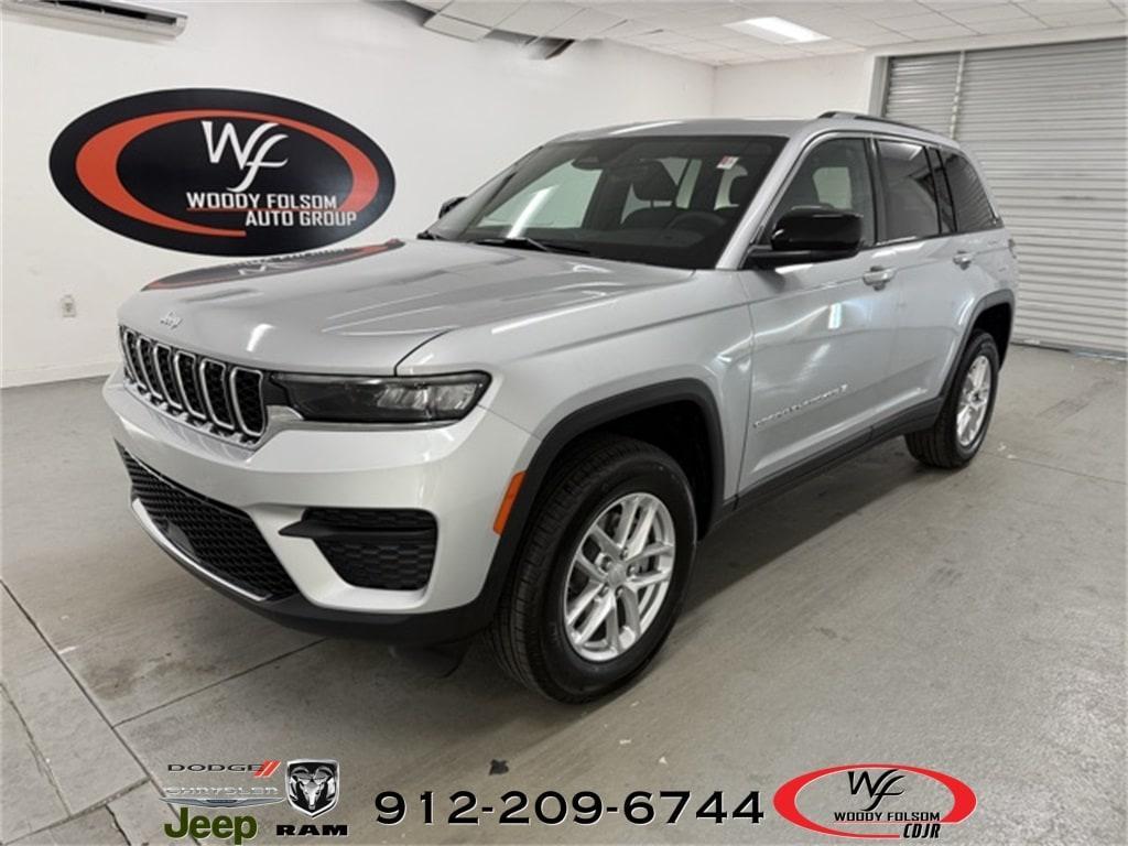 new 2025 Jeep Grand Cherokee car, priced at $39,067
