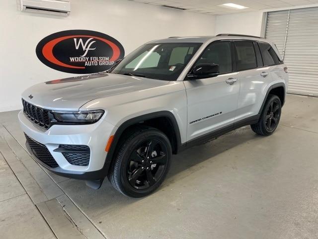 new 2025 Jeep Grand Cherokee car, priced at $43,675