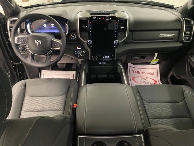 new 2025 Ram 1500 car