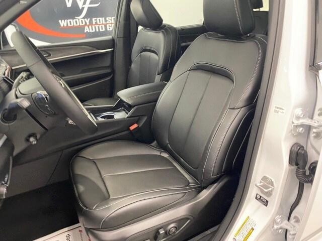 new 2025 Jeep Grand Cherokee L car, priced at $51,039