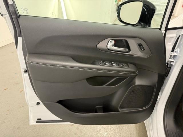 new 2026 Chrysler Pacifica car