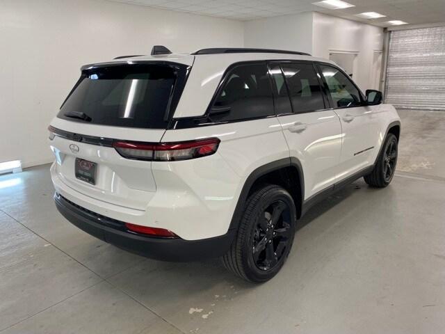 new 2025 Jeep Grand Cherokee car, priced at $43,325