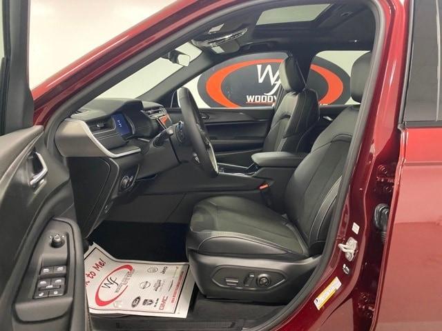 new 2025 Jeep Grand Cherokee L car, priced at $44,525