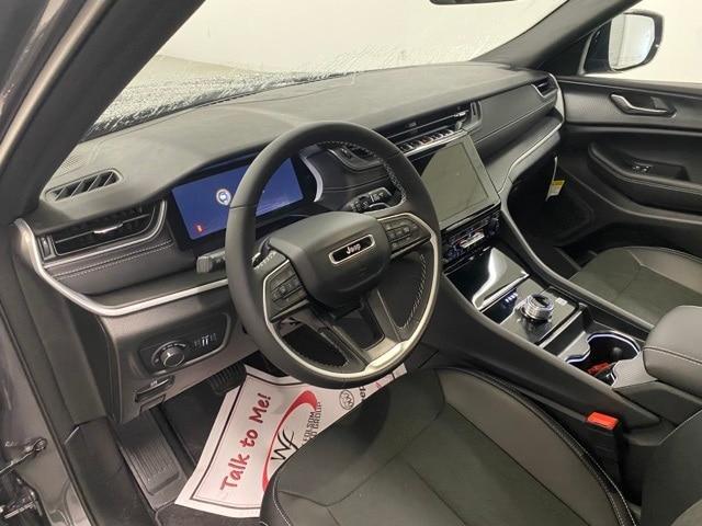 new 2025 Jeep Grand Cherokee L car, priced at $43,609